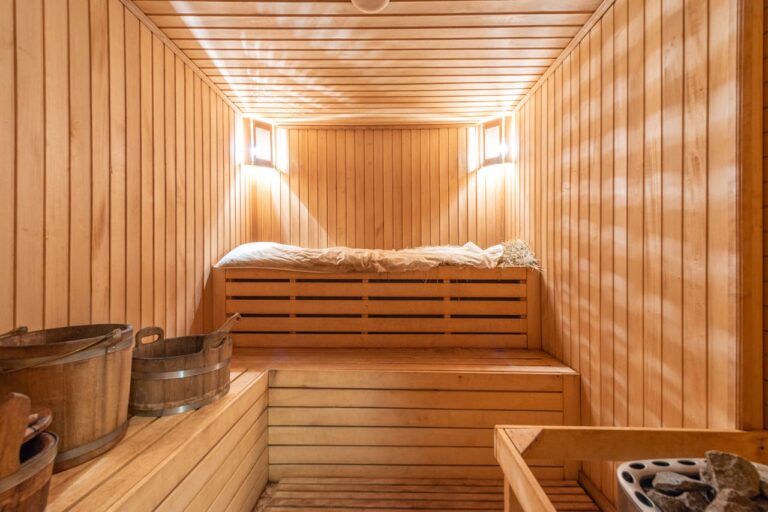 benefits of sauna cold plunge